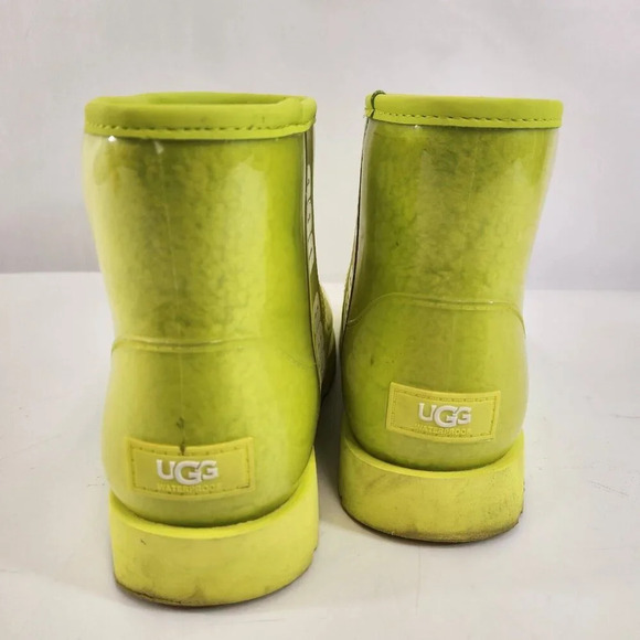 UGG Classic Clear Mini Boots Womens Size 6 Lime Green With Shoe Box - Picture 4 of 10